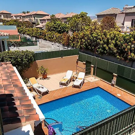 Maspalomas Sleeps 8 Pool Air Con Wifi Nyaraló